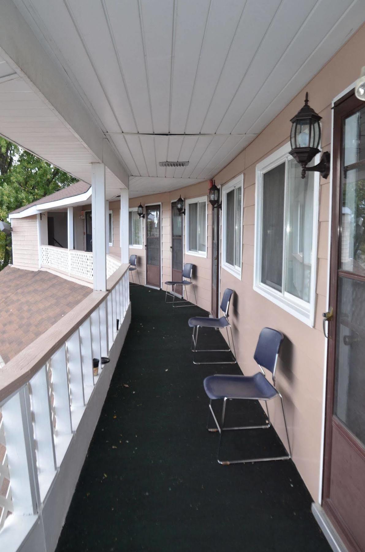 Aquarius Motel 퍼스 외부 사진